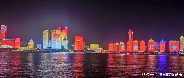 跨年灯光秀青岛