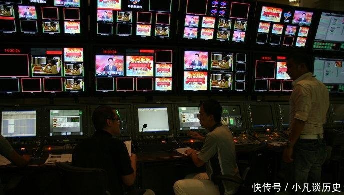 是除夕过年还是春节看春晚