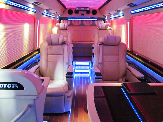 丰田大巴考斯特20座报价