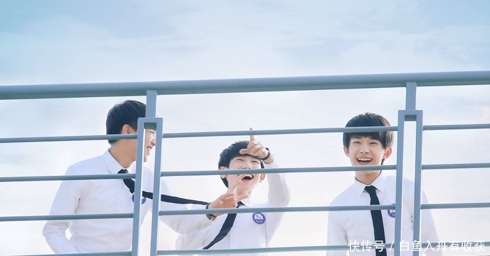 王源被烟花溅到眼睛