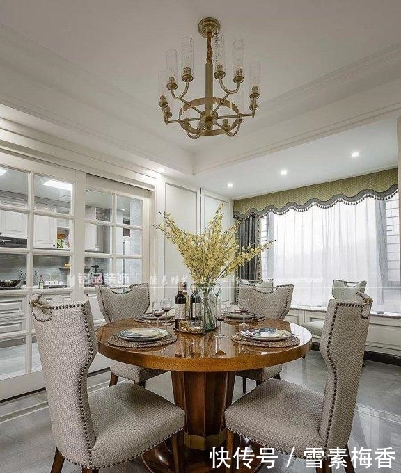 装修风格现代的