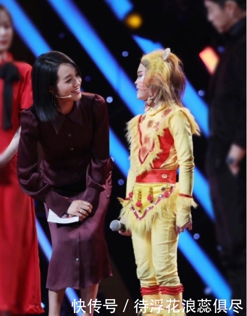 谢娜参加春晚的节目叫什么