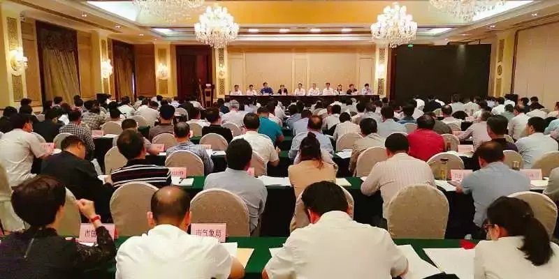 书记打造营商环境