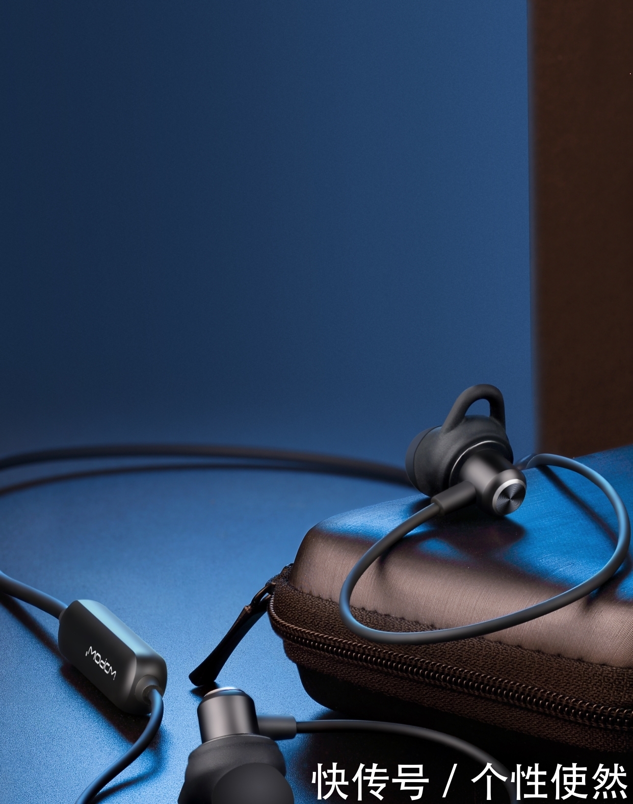 用什么蓝牙耳机