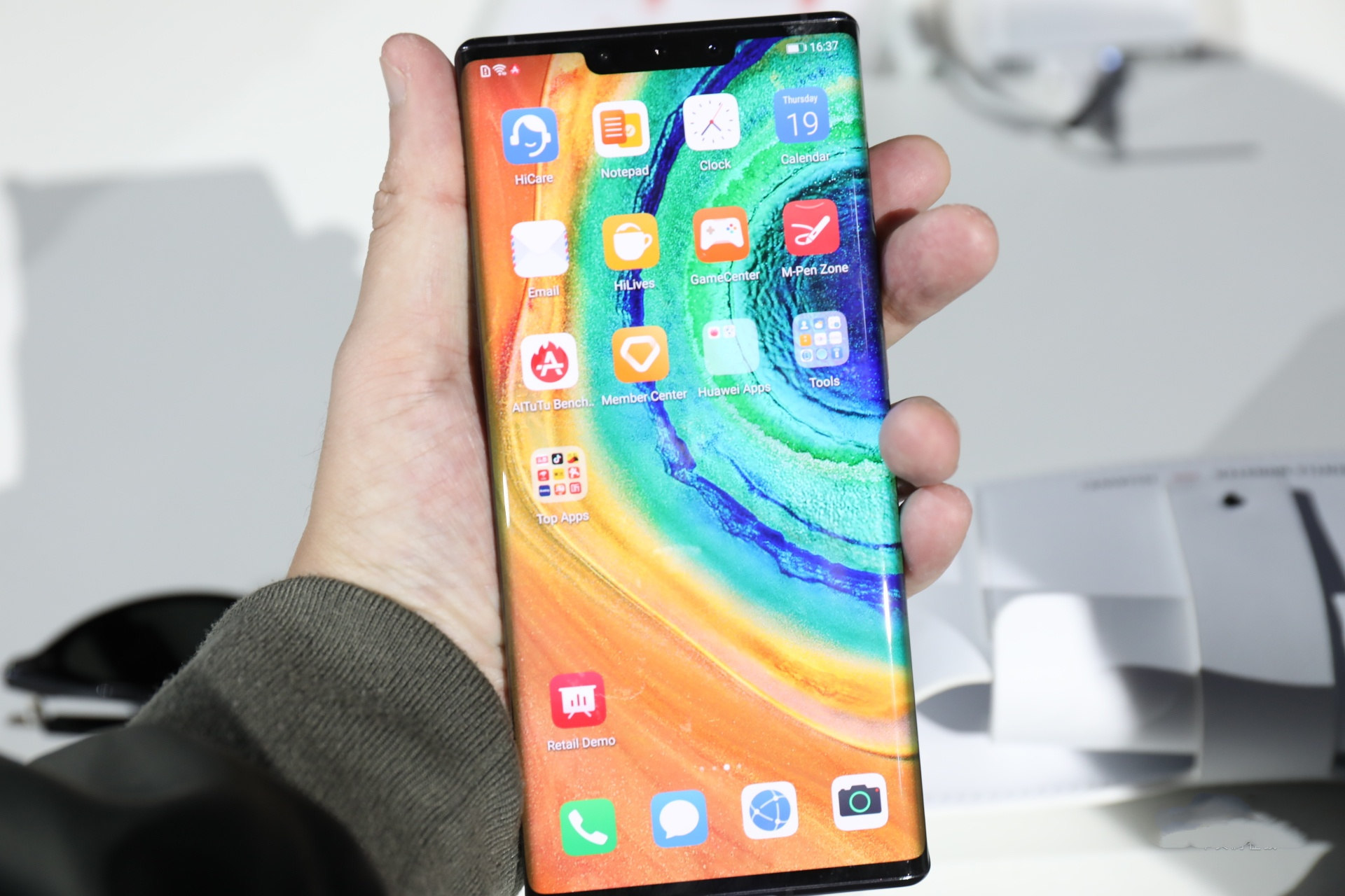 华为mate30华为官网