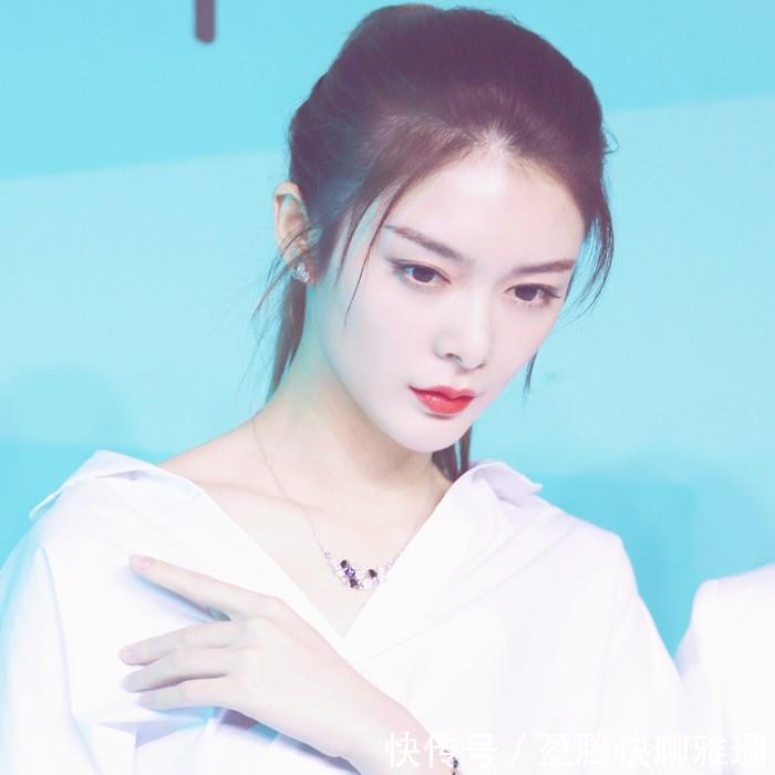 富家千金把王思聪收了