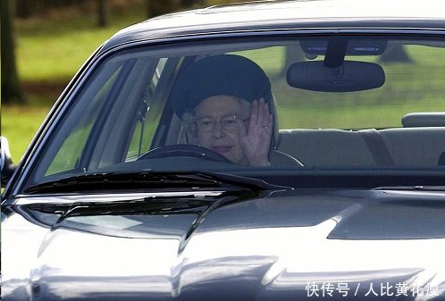 警察给袁隆平