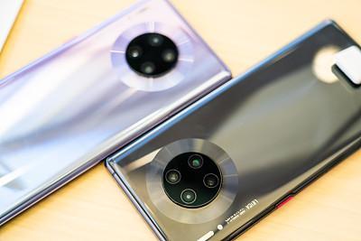 评价华为mate30pro