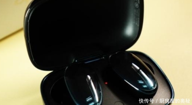 耳机的牌子叫什么